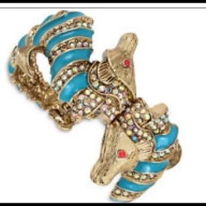 BETSEY JOHNSON "BETSEY AND THE SEA "BRACELET